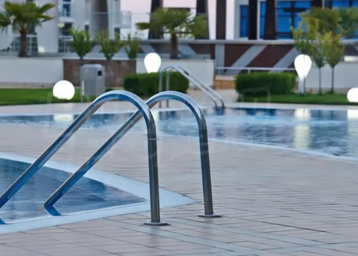 Atlantis Sea View Aparthotel Burgas City