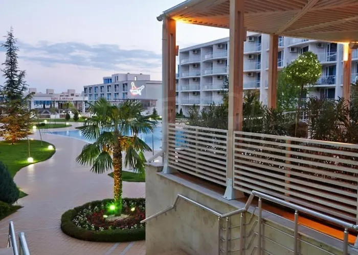 Atlantis Sea View Aparthotel